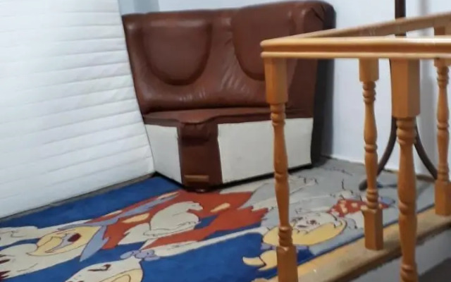 Sara 3 dormitoare nu primesc santieristi si petrecareti