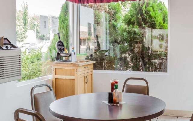 Rodeway Inn & Suites Omak - Okanogan