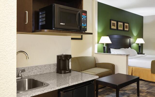 Holiday Inn Express & Suites Pekin (Peoria Area) by IHG