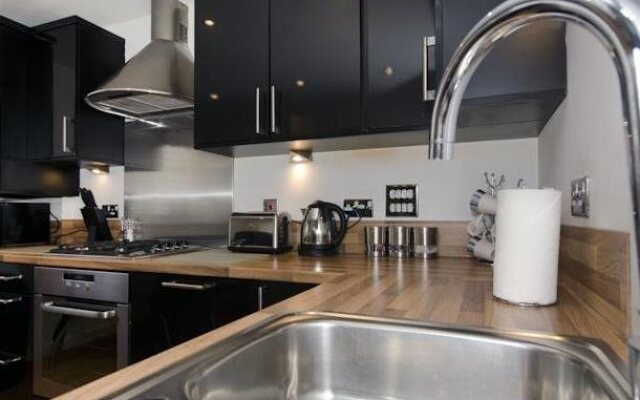 Oakhill Apartments Aberdeen City Centre - Dee Village