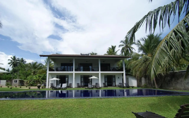 Nil Menik Villa
