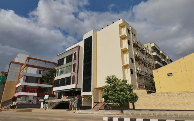 OYO Flagship 39773 Pride Image