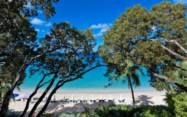 Coral Cove Beachfront Villas