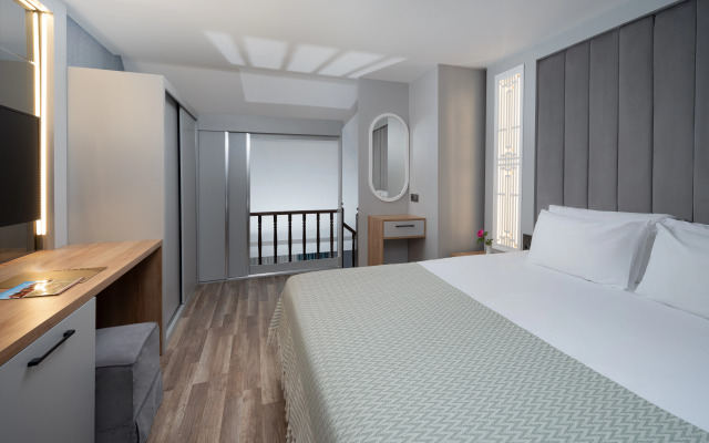 Siam Elegance Hotel & Spa