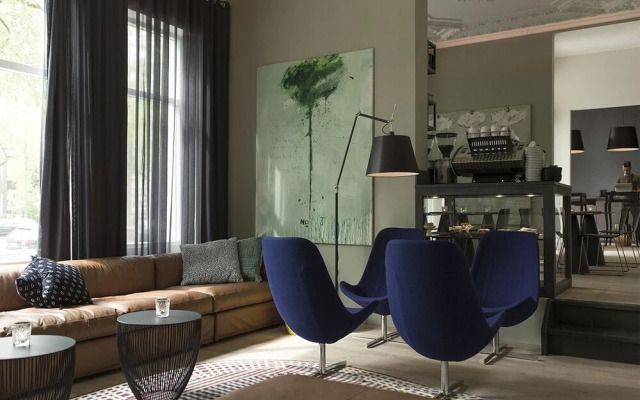 hotel Blue inspired by MANNA