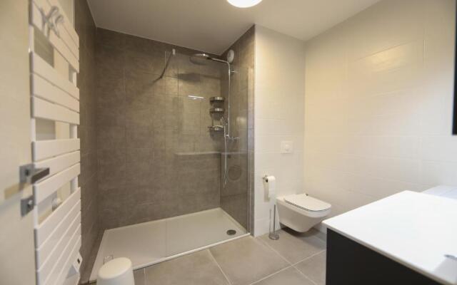 Le Romain -1-bedroom with private garage