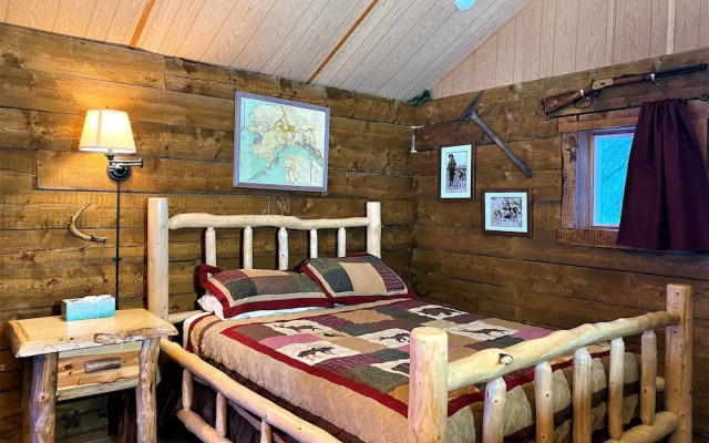 Alaska Creekside Cabins