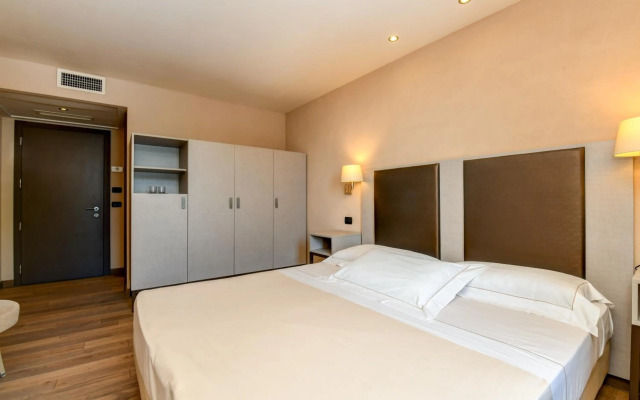 Hotel Tripoli