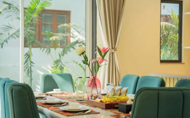 Luxe 4 BHK Villa Near Popular Beaches with Private Pool