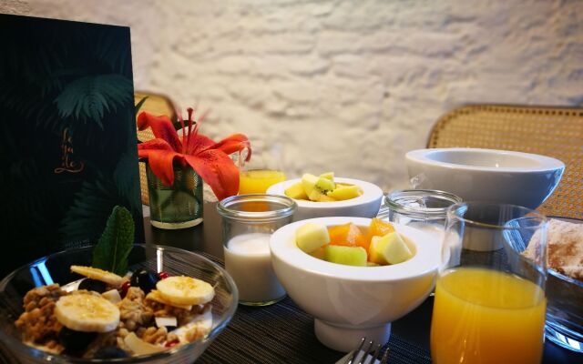 Legado Alcázar Hotel