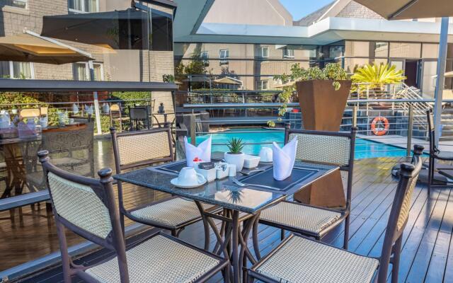 City Lodge Johannesburg Airport, Barbara Road