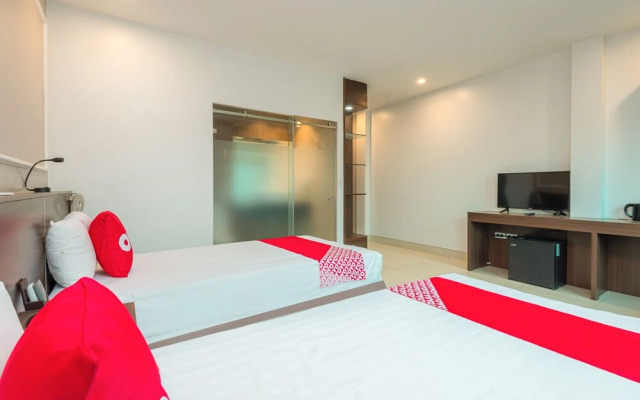 OYO 1011 Orchids 4 Hotel