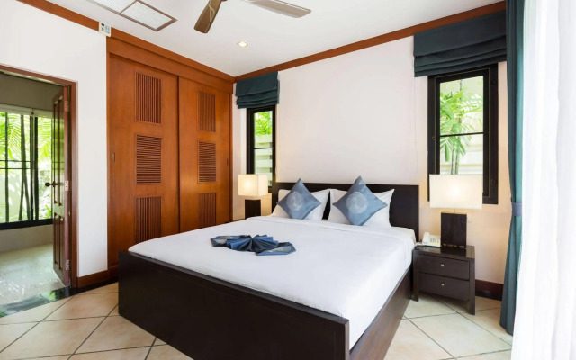 Nai Harn Baan-Bua Villas