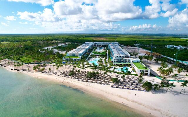 Serenade Punta Cana Beach & Spa Resort - All Inclusive