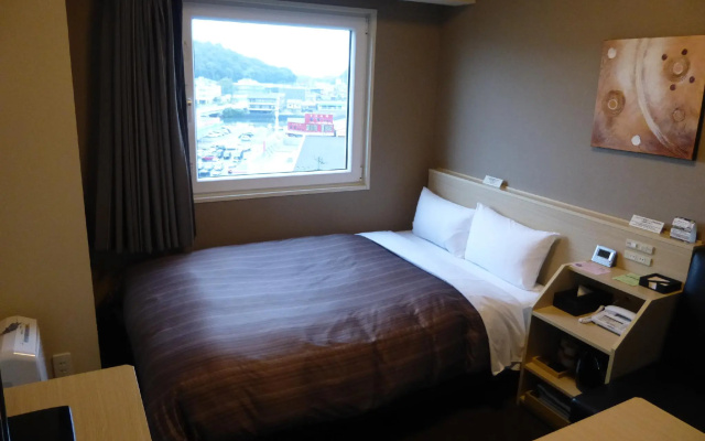 Hotel Route-Inn Saiki Ekimae