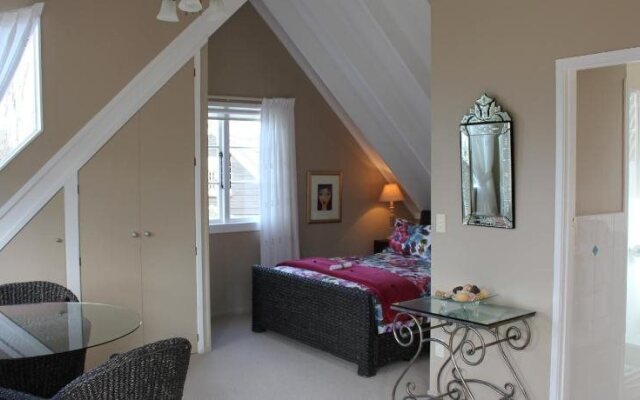 Brenton Lodge