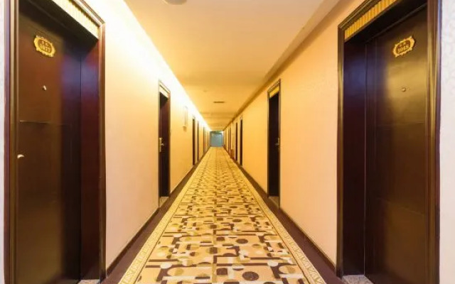 Riverside Lidu Hotel