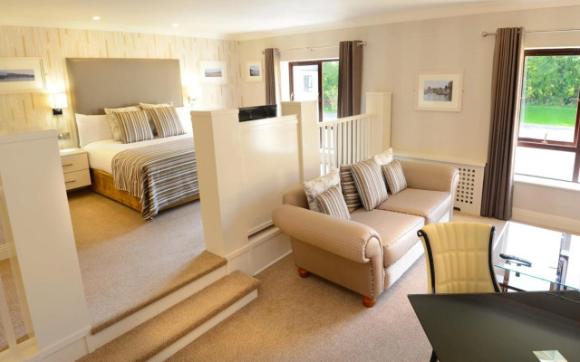 Mill Park Hotel