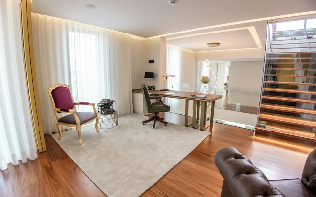 Valentina Residence by GuimaGold