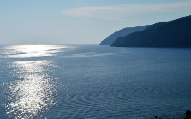 House Esperia by Holiday World