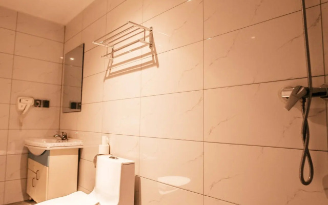 Qufu International Youth Hotel