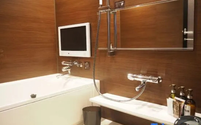 Hotel K6 Osaka Namba Dotonbori Near Shinsaibashi - Family Kids Concept