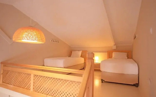 Ion Club Windsurf Beach