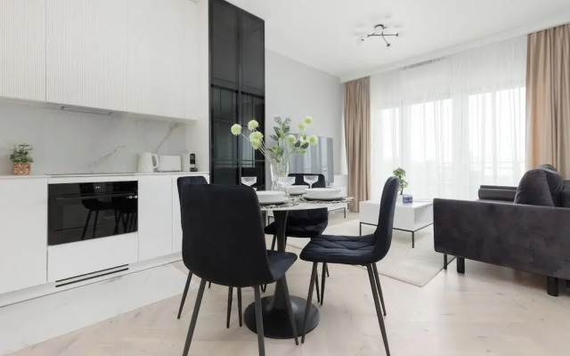 Art Deco Apartment by Renters Prestige