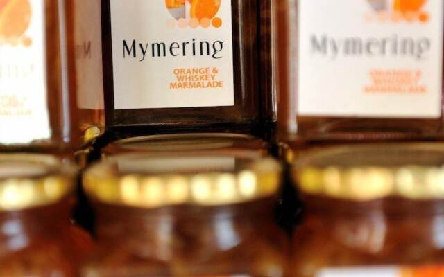 Mymering Guest House
