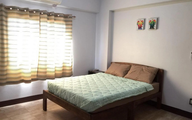 Stay with Brite The Home-stay in Chiang Mai