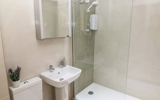 6 Coedrath Park - Swn y Mor