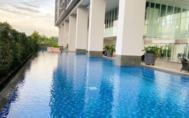 Breeze Apartments at Bintaro by OkeStay