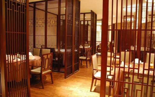 Plus Hangzhou Meiyuan Hotel