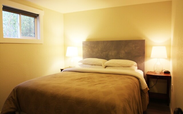 The Netarts Surf Inn