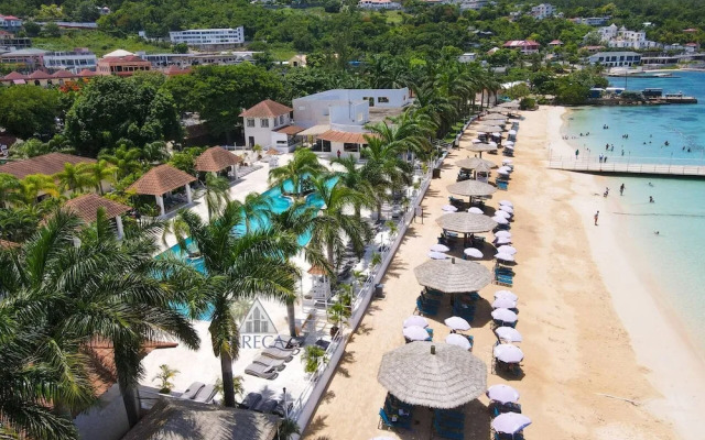 Sunset Arecahomes Beach Access Pool Water Park