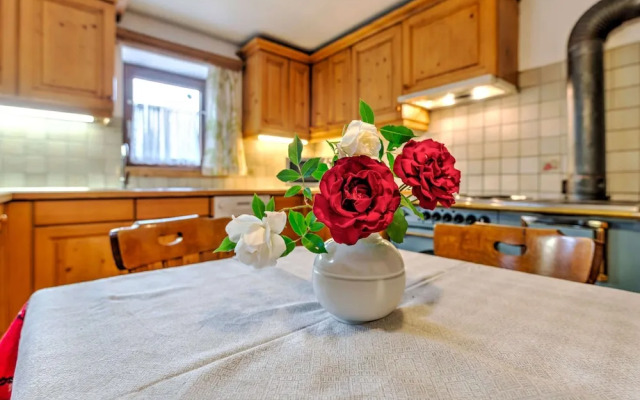 Welcoming Holiday Home in Tyrol