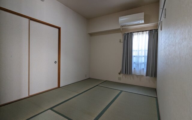 Pravafor Josai Apartment