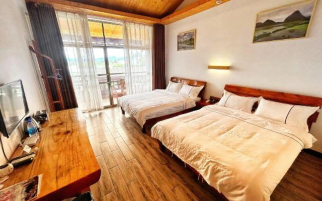 Awu Chain Inn (Puzhehei Heyun)