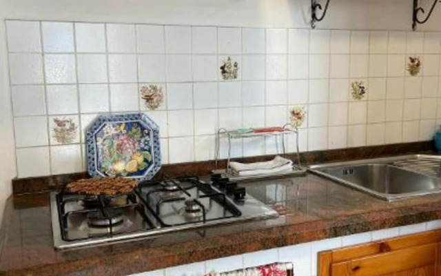 Trilocale In Villa Con Piscina - Clima E Wi-fi