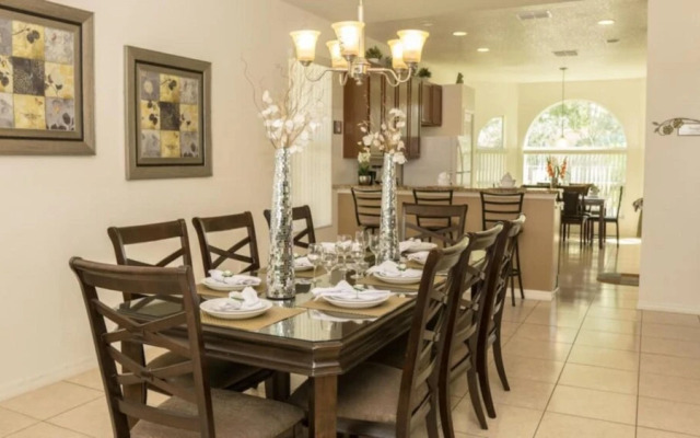 Villa Tourmaline - 1010 Tourmaline by Fairytale VR