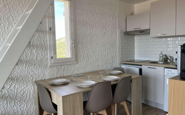 Appartement Lumio, 1 pièce, 4 personnes - FR-1-63-314