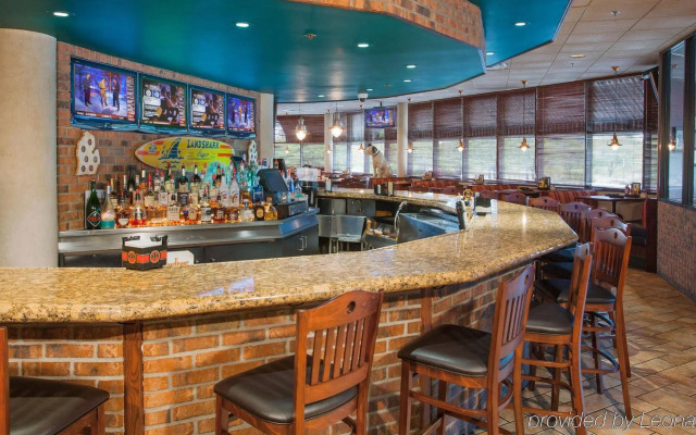 Crowne Plaza Auburn Hills by IHG