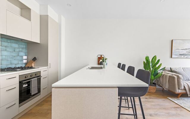Urban Rest Port Adelaide Apartments