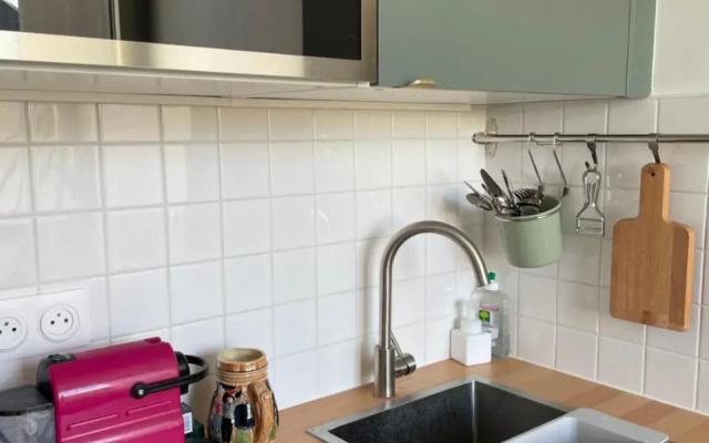 Sweet house in Paris