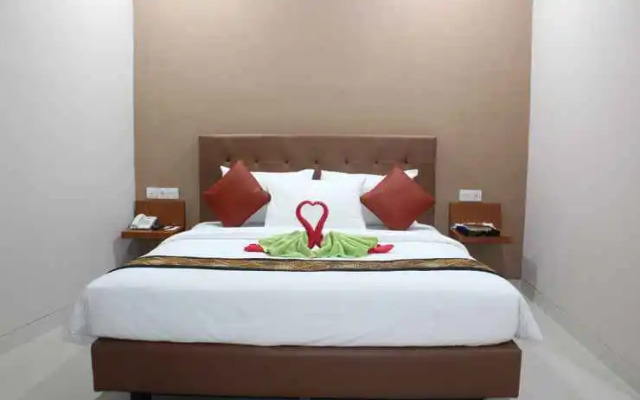 Mr J Suites Hotel Tegal