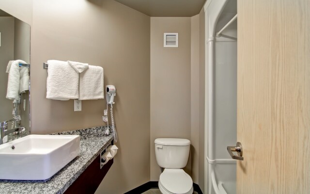 Home Inn Express - Medicine Hat