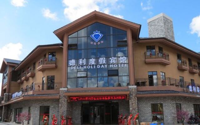 Deli Holiday Hotel