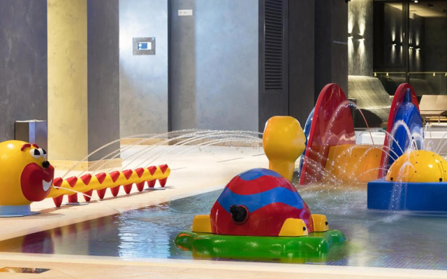 V Spa & Conference Hotel