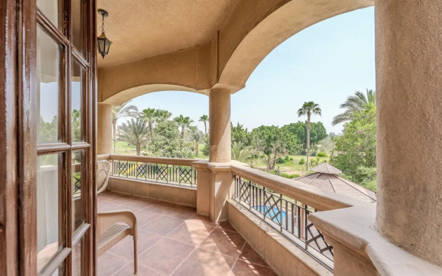 Amazing Golf View Apartments