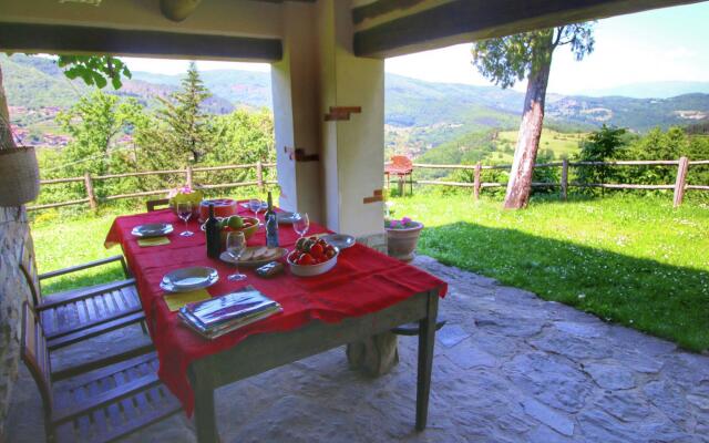 Lavish Farmhouse in Ortignano Italy with Swimming Pool
